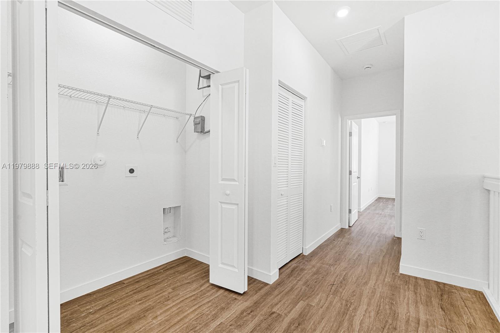 CHLOE ESTATES - Residential