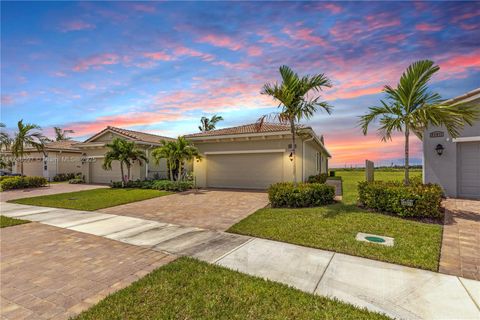 26017 SW Viterbo Way Port St Lucie FL 34986