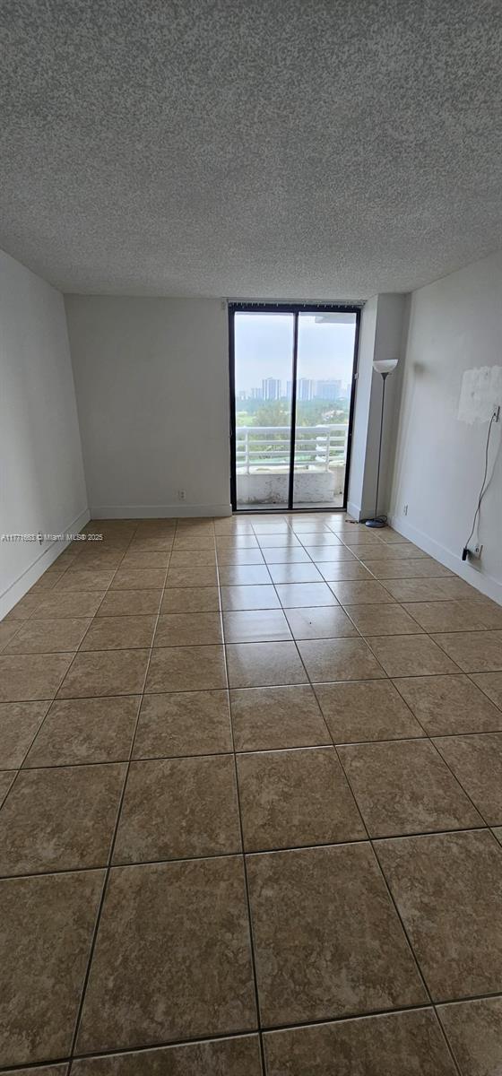 PARC CENTRAL AVENTURA EAS - Residential