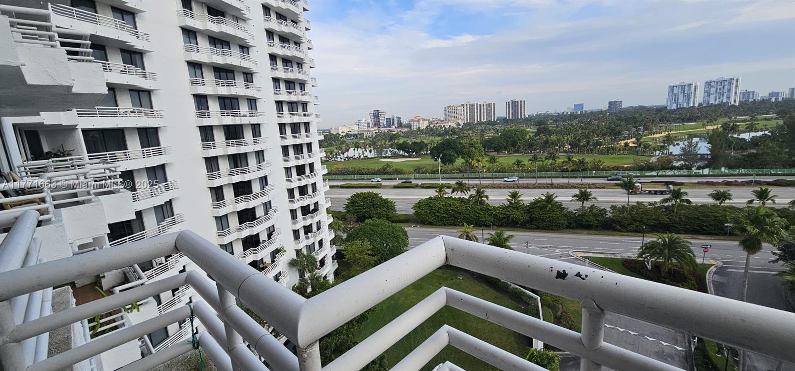 PARC CENTRAL AVENTURA EAS - Residential