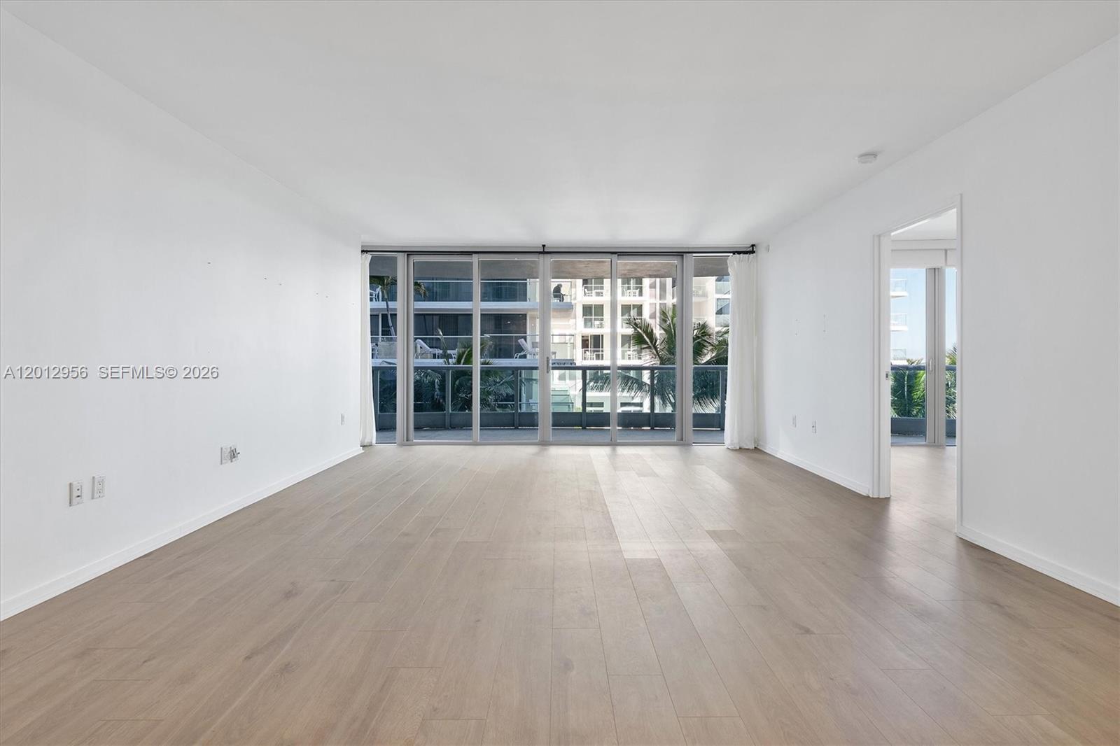 AZURE CONDO - Residential