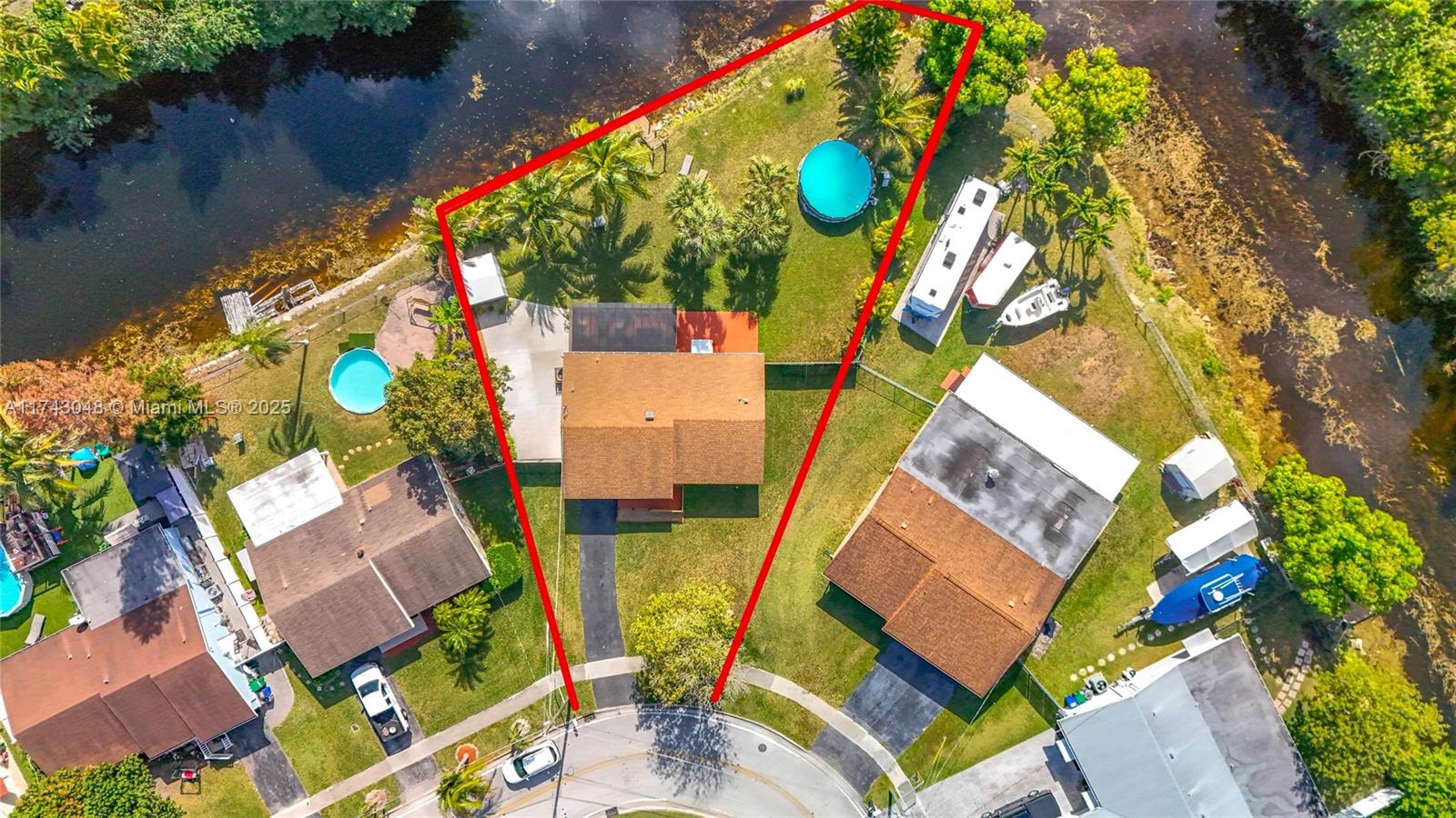 6800 NW 24th Ct