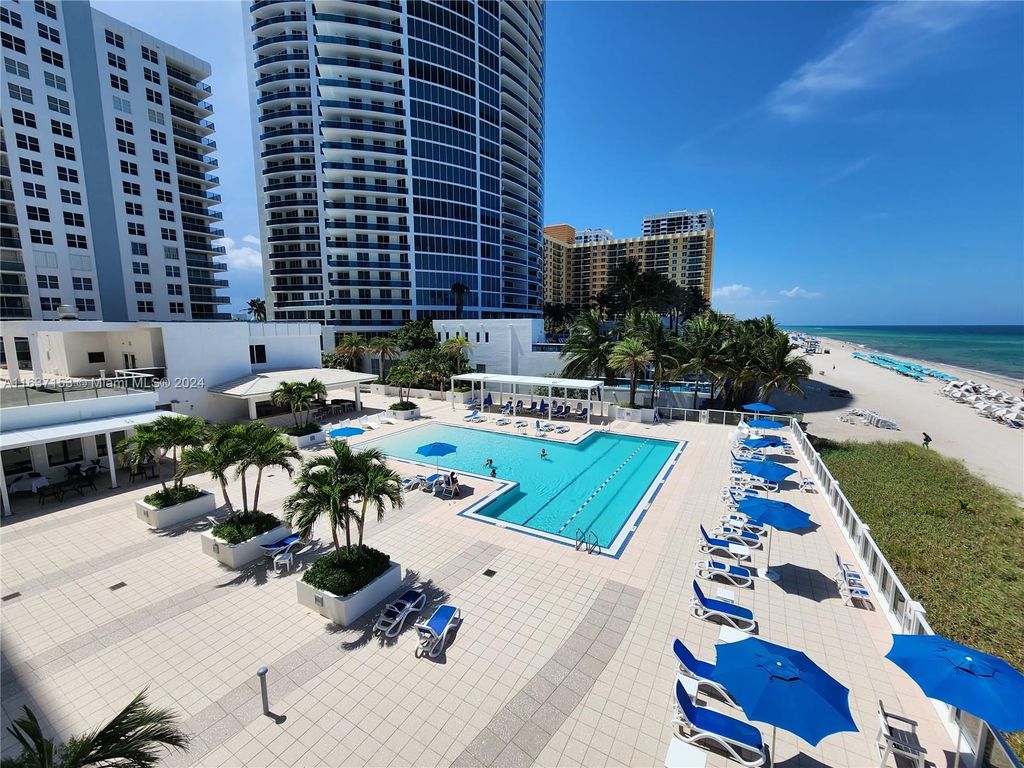 Photo of 2751 S Ocean Dr #404S, Hollywood, FL 33019 (MLS # A11637153)