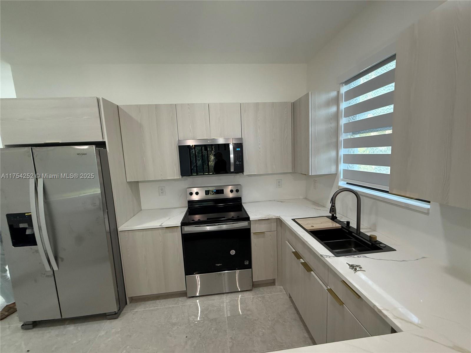 PUNTA GORDA - Residential