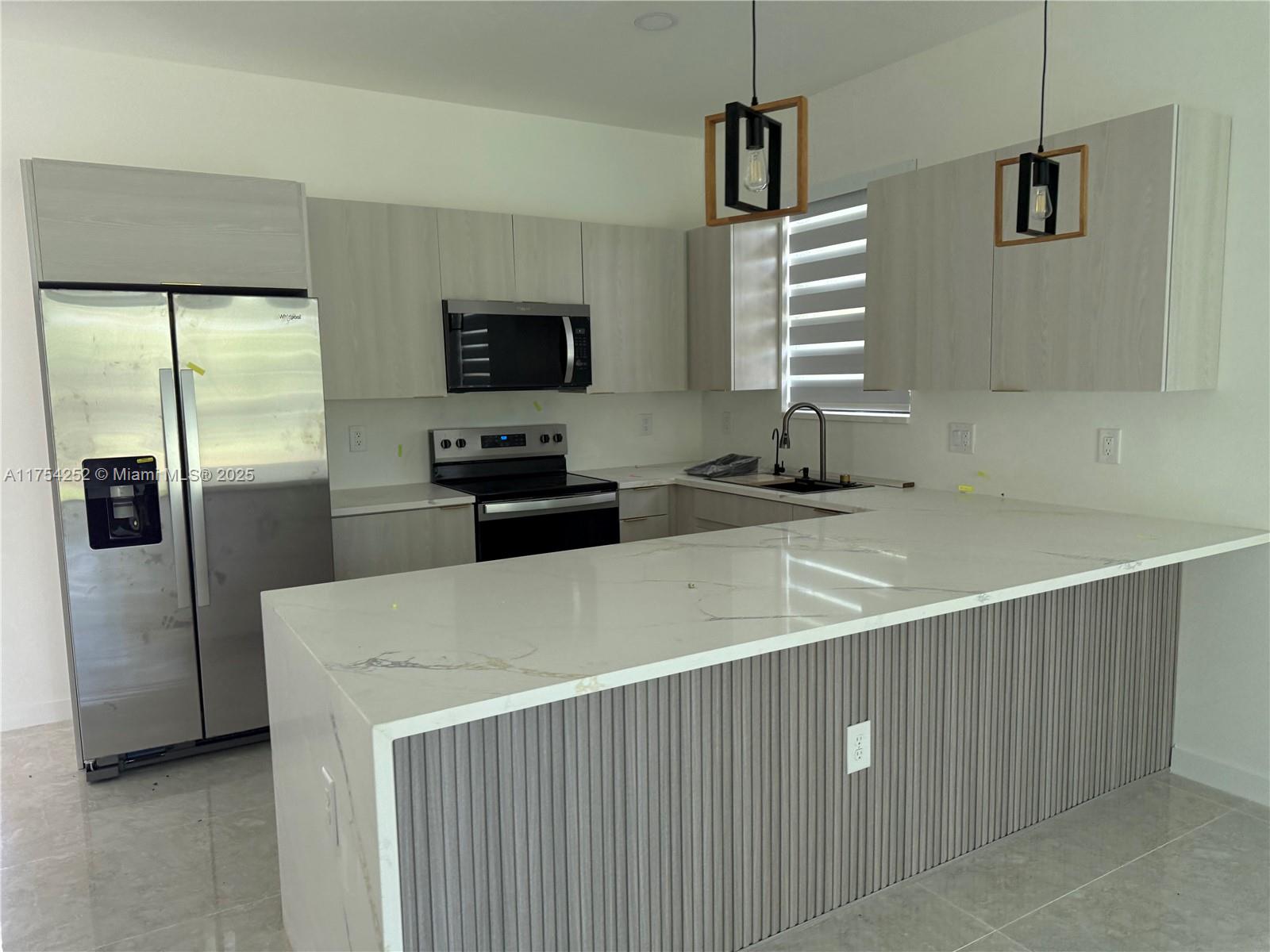 PUNTA GORDA - Residential