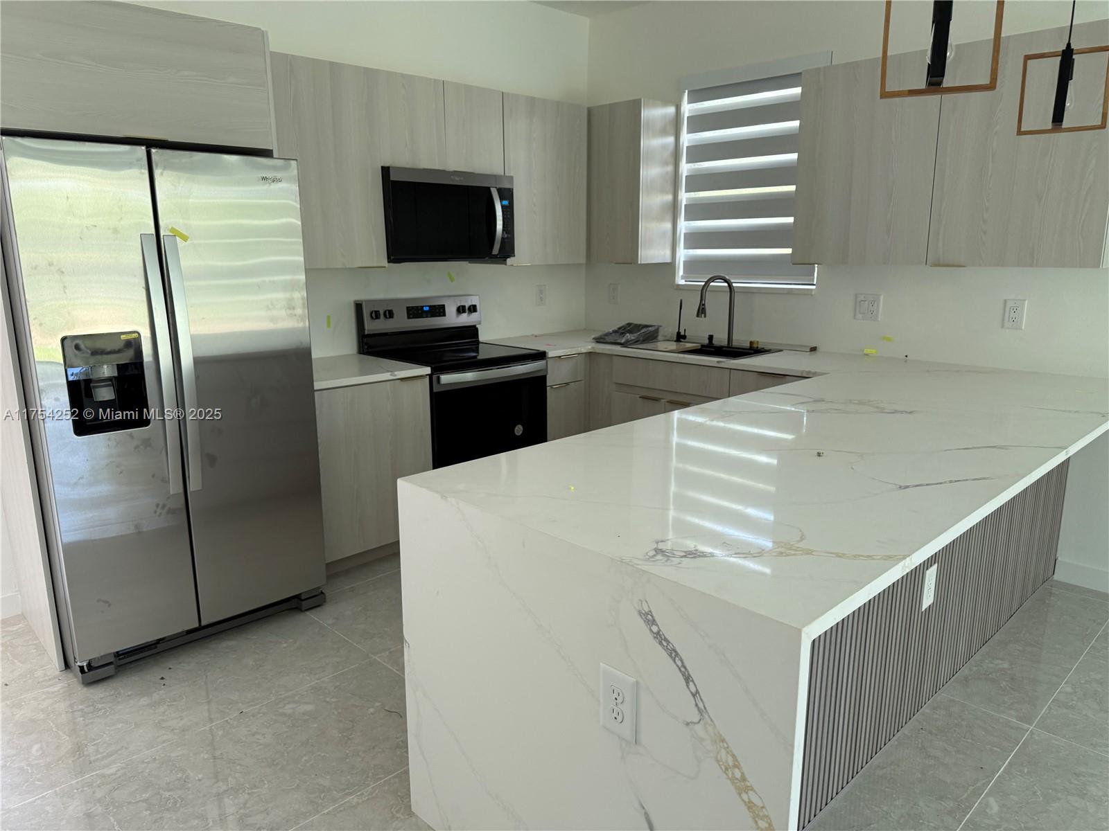 PUNTA GORDA - Residential