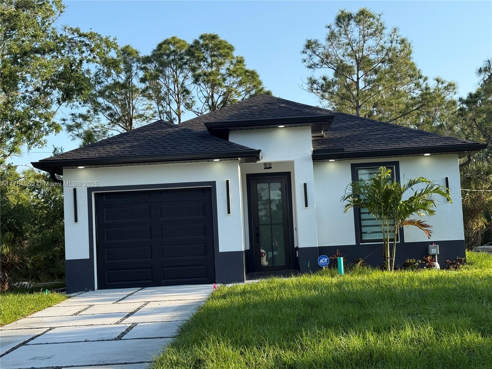 PUNTA GORDA - Residential