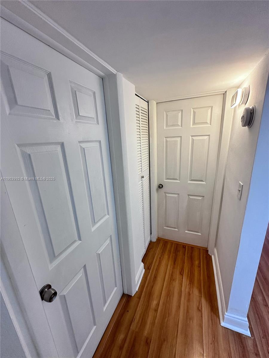 GROVE GARDENS CONDO - Residential Lease