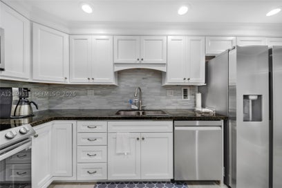 4250 Galt Ocean Dr 1J Fort Lauderdale FL 33308