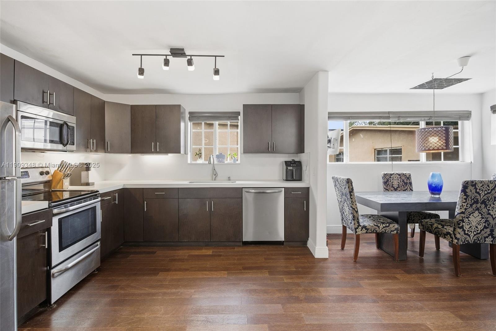 BUENA VISTA HEIGHTS EXTEN - Residential