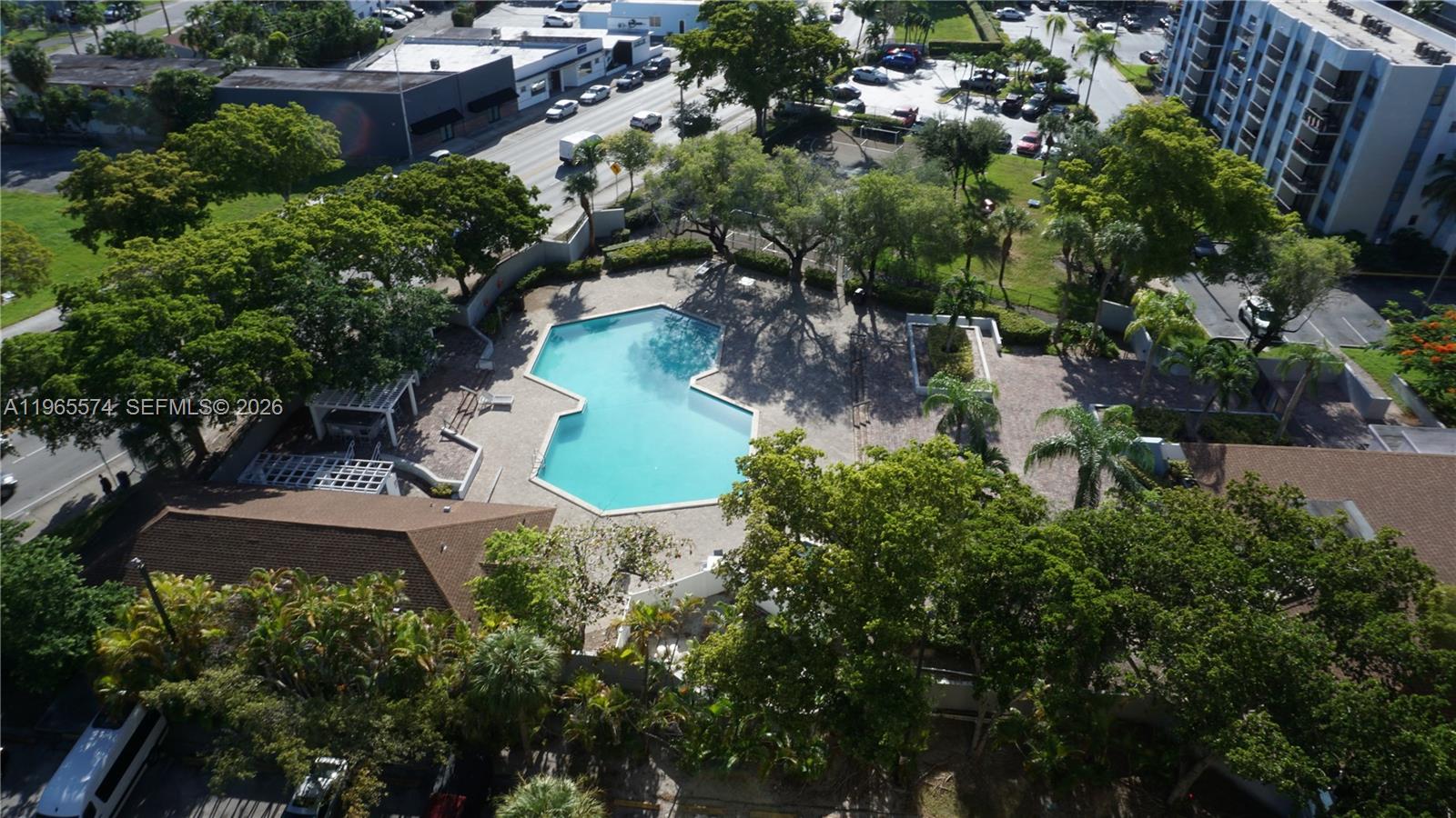 Greenwich CONDO PHI - Residential