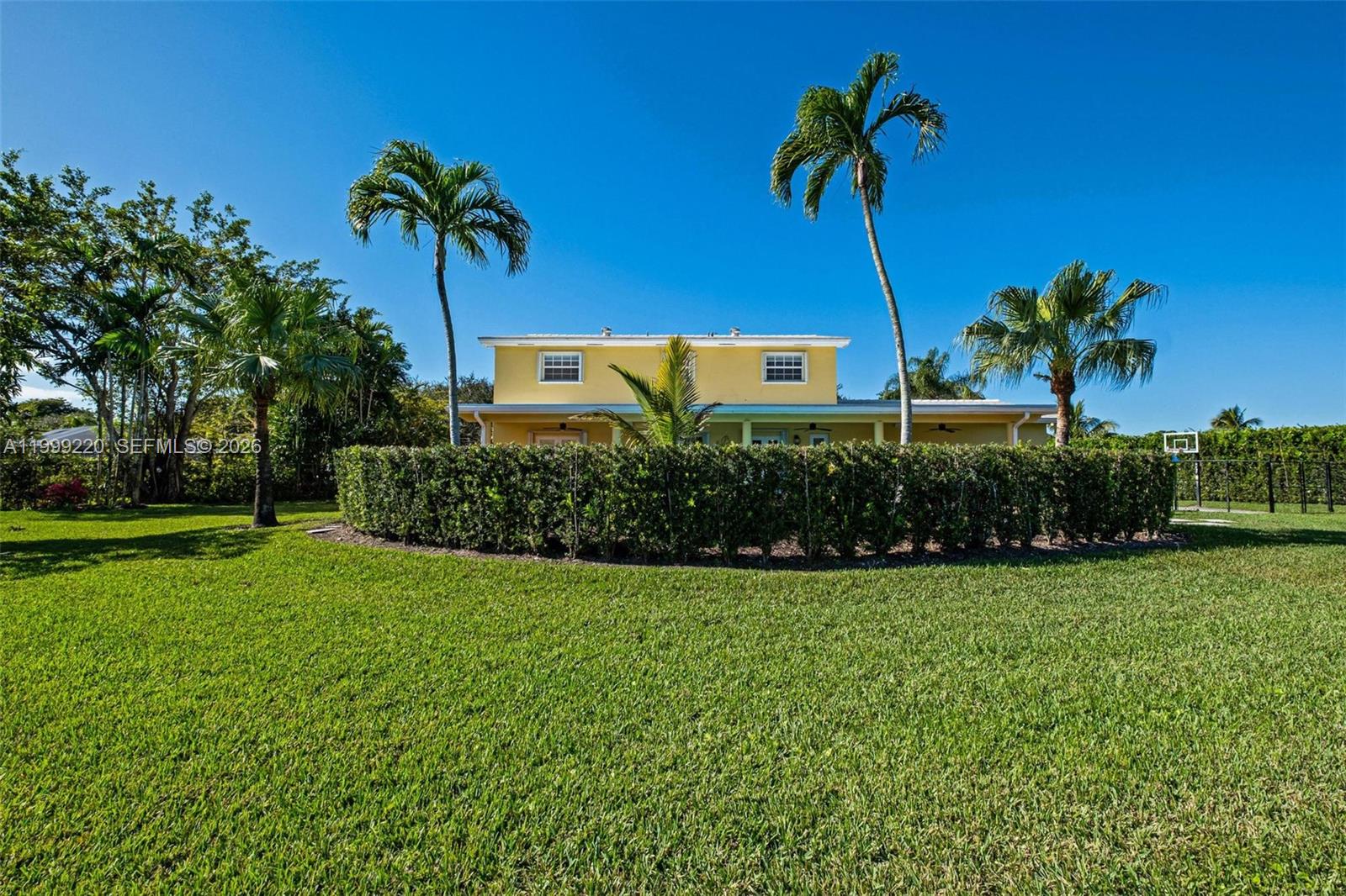 MONTGOMERY EAST SEC 2 - Residential Lease