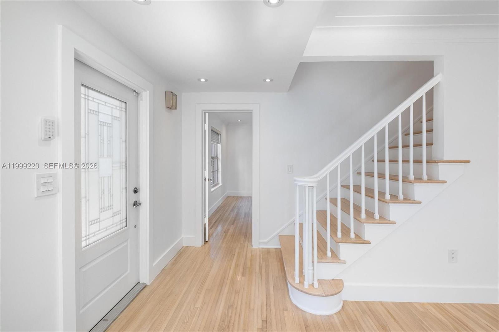 MONTGOMERY EAST SEC 2 - Residential Lease