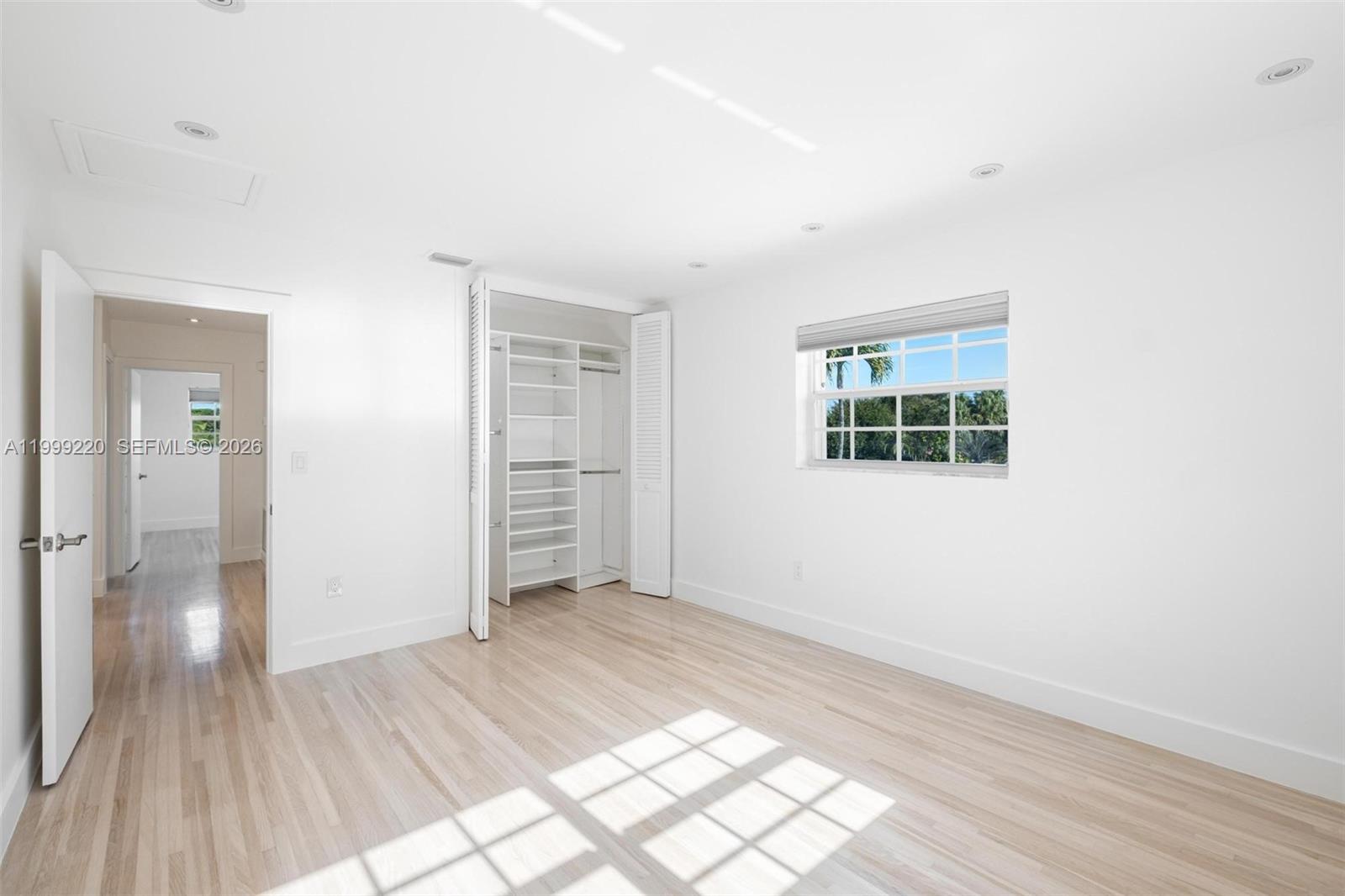 MONTGOMERY EAST SEC 2 - Residential Lease