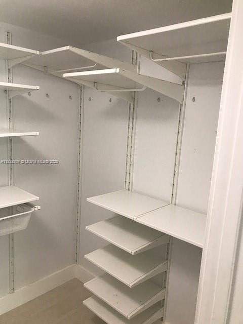 PELORO - Residential