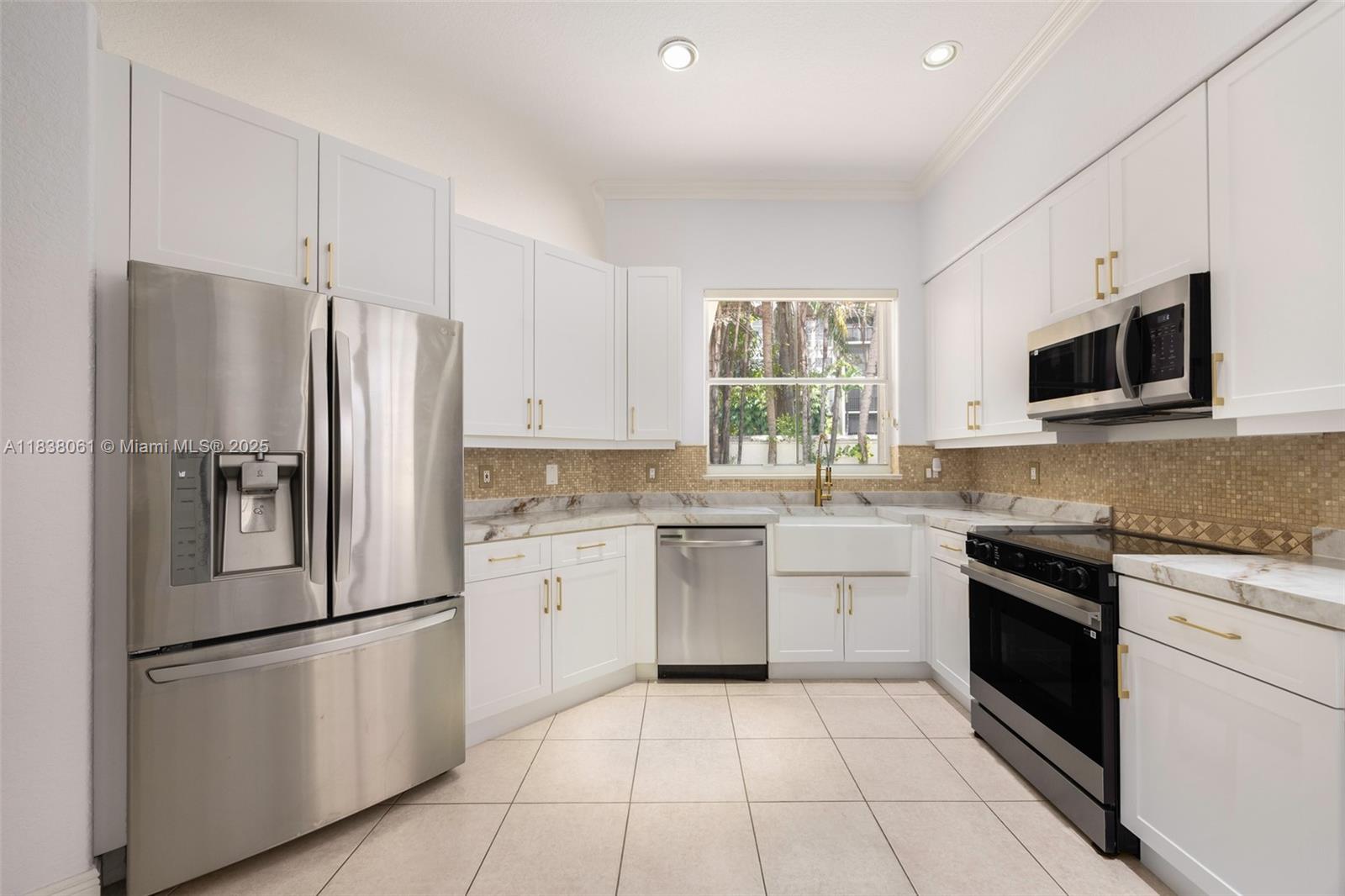 THREE ISLANDS 3RD SECTION - Residential