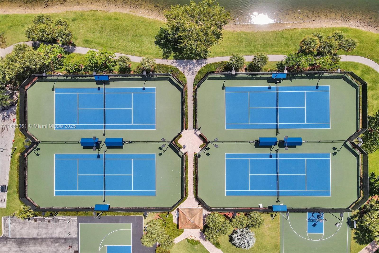 THREE ISLANDS 3RD SECTION - Residential