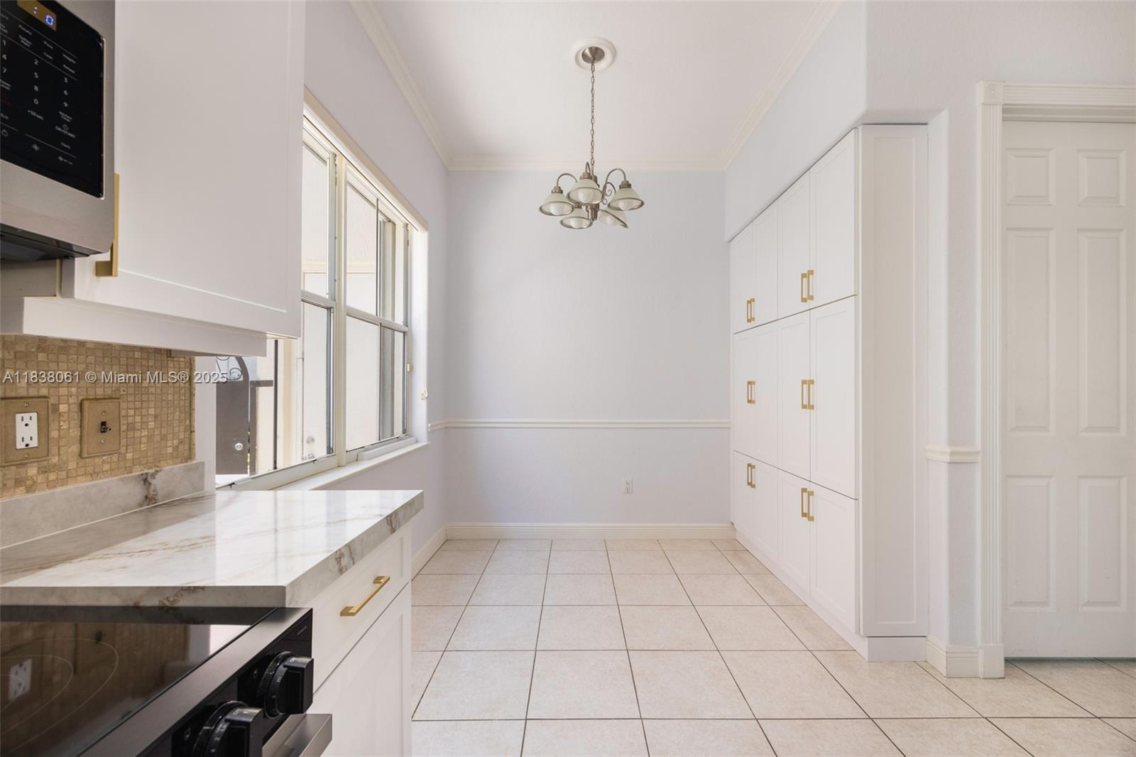 THREE ISLANDS 3RD SECTION - Residential