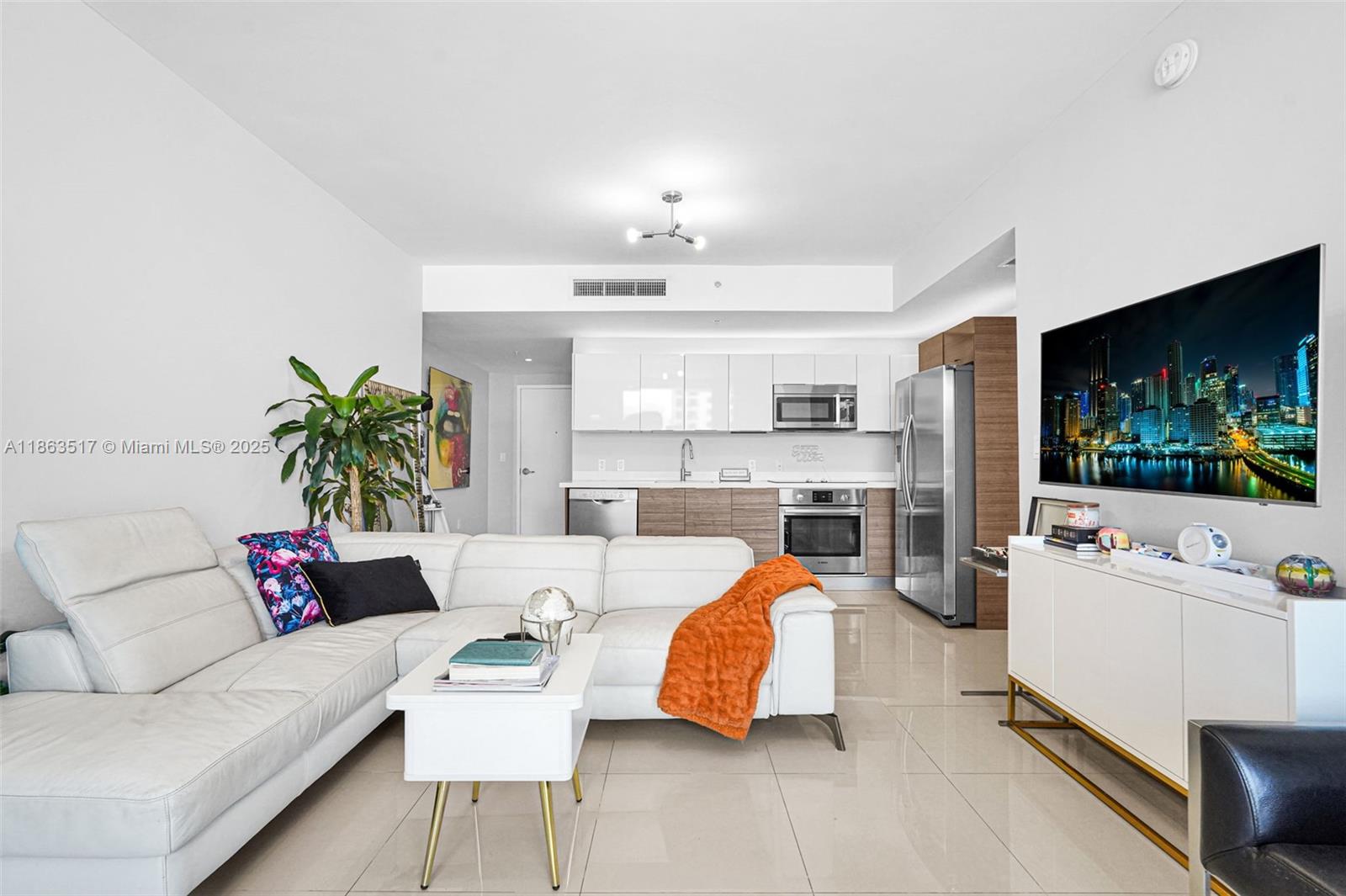 BRICKELL TEN CONDO - Residential