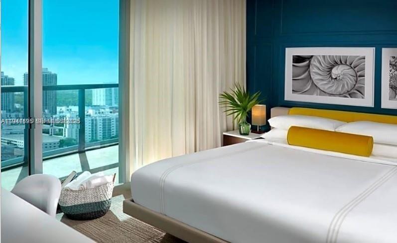 SOLE CONDO - Residential