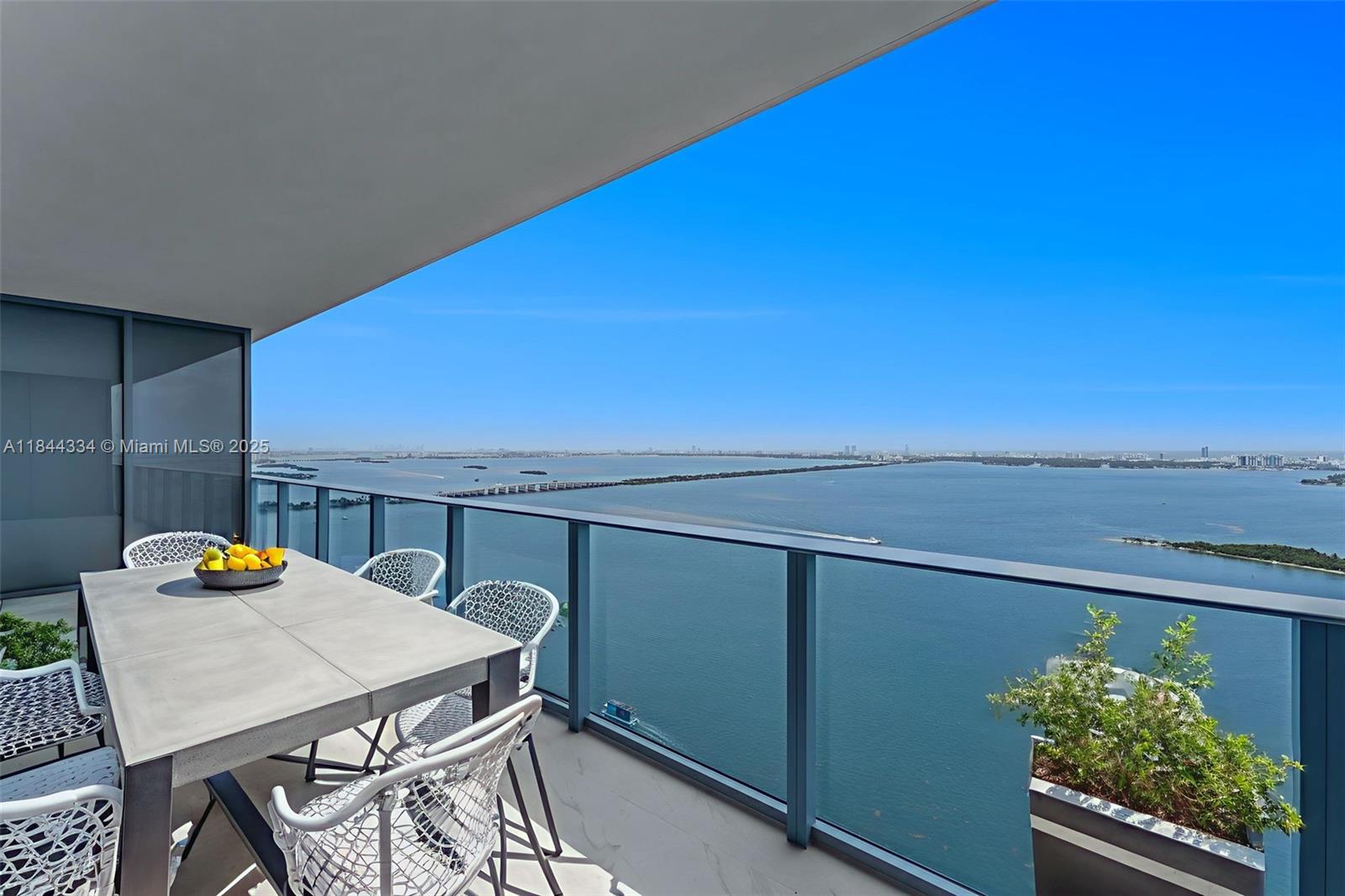 Aria Reserve Miami - Residential