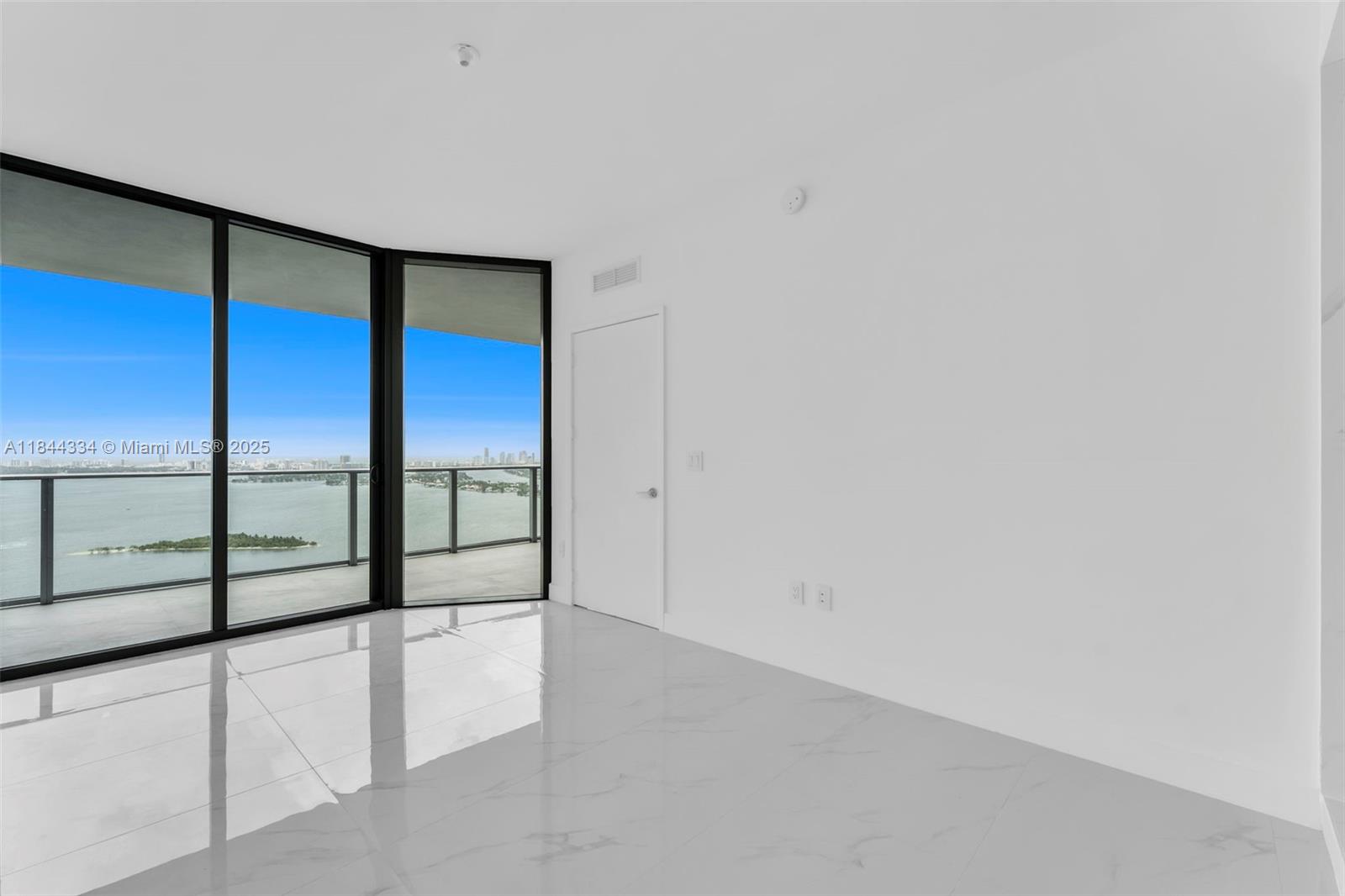 Aria Reserve Miami - Residential