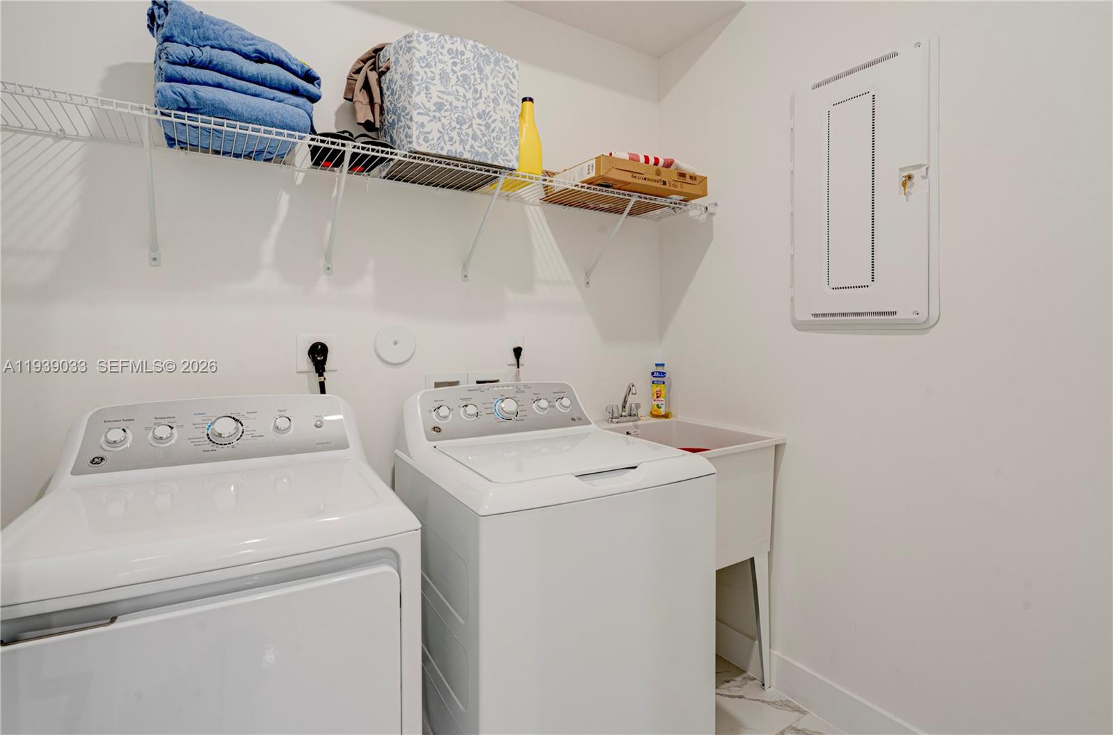 RESERVE AT DAVIE - Residential