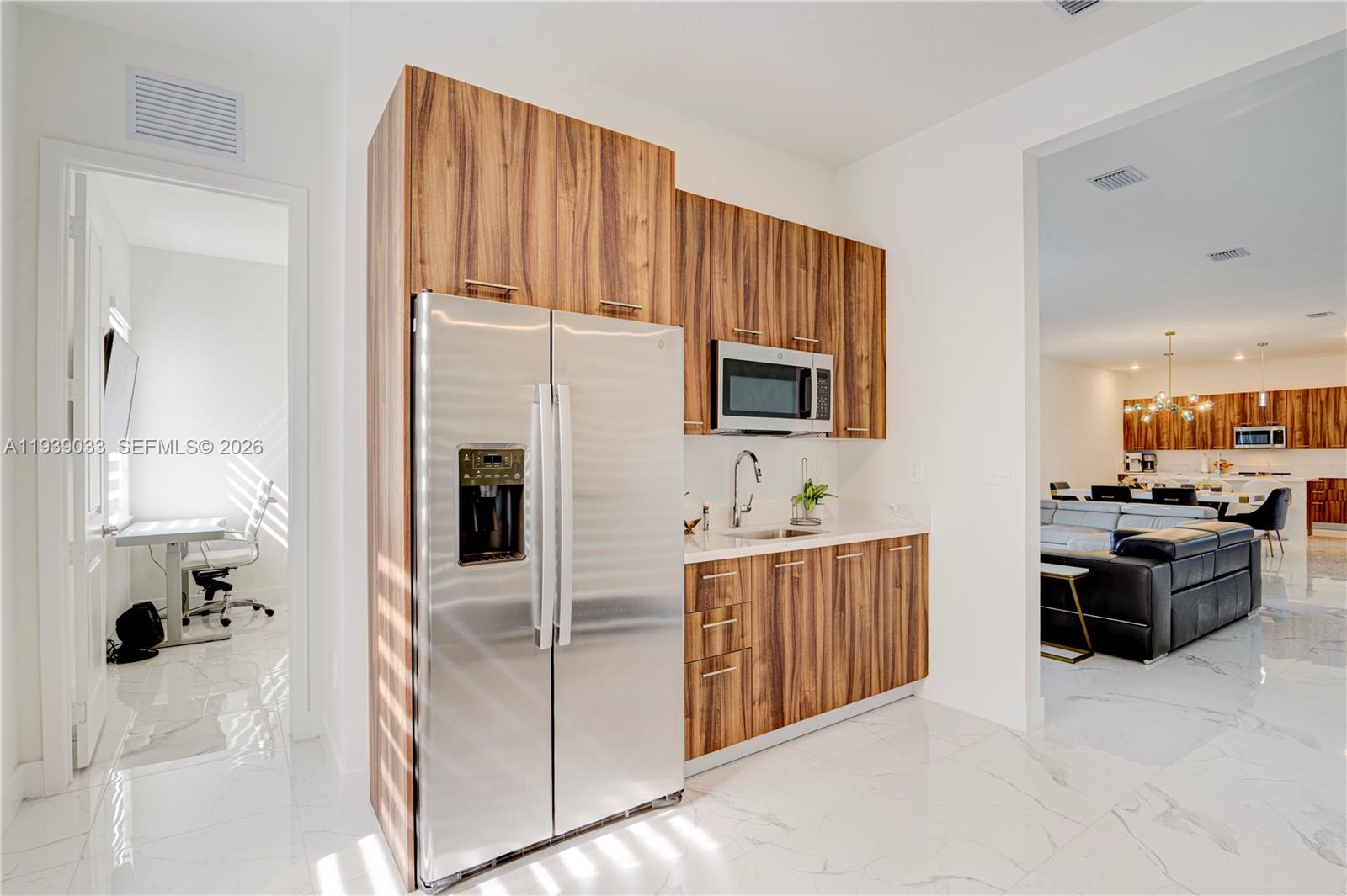 RESERVE AT DAVIE - Residential