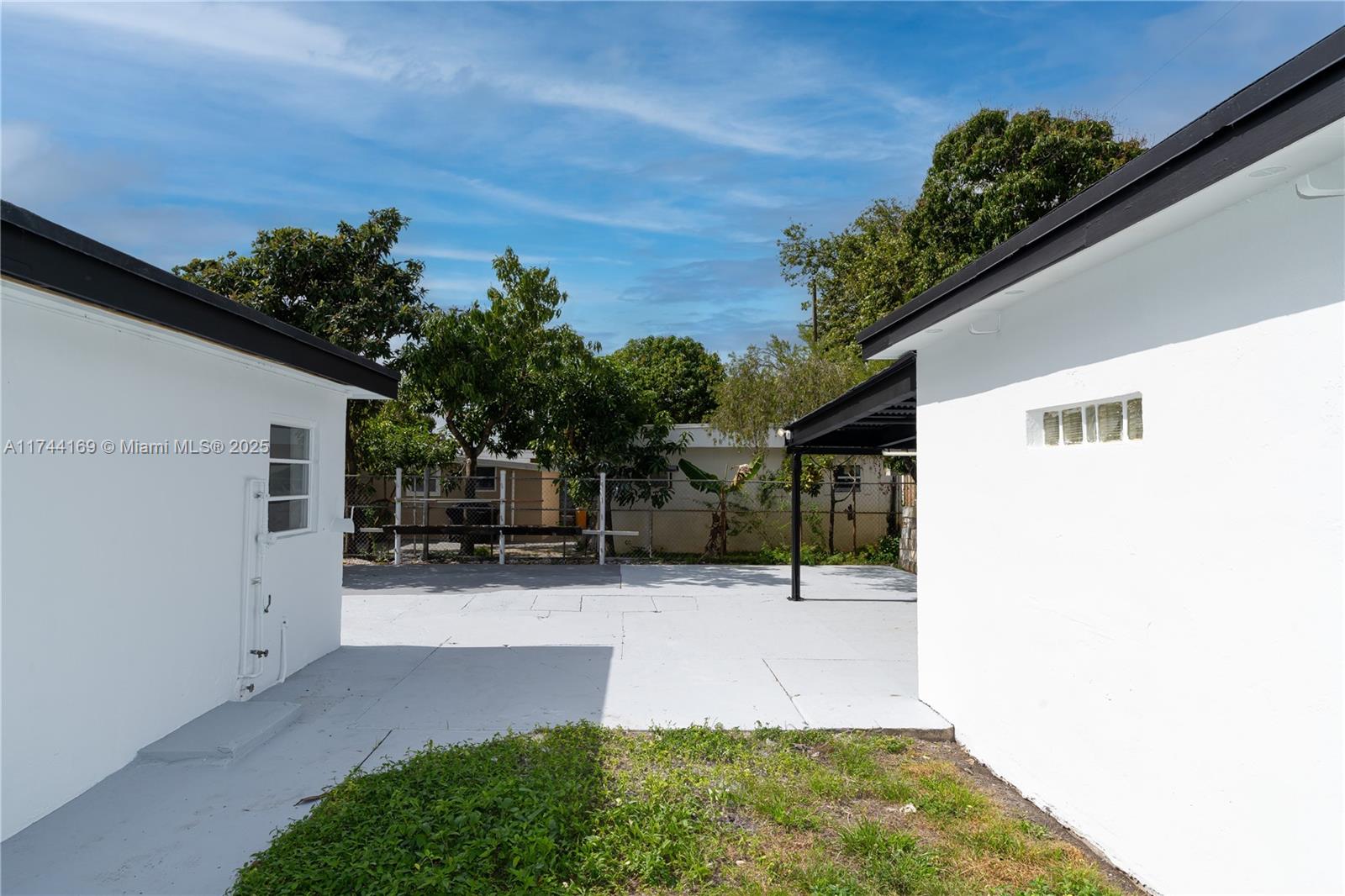 CURTISS PARK - Residential