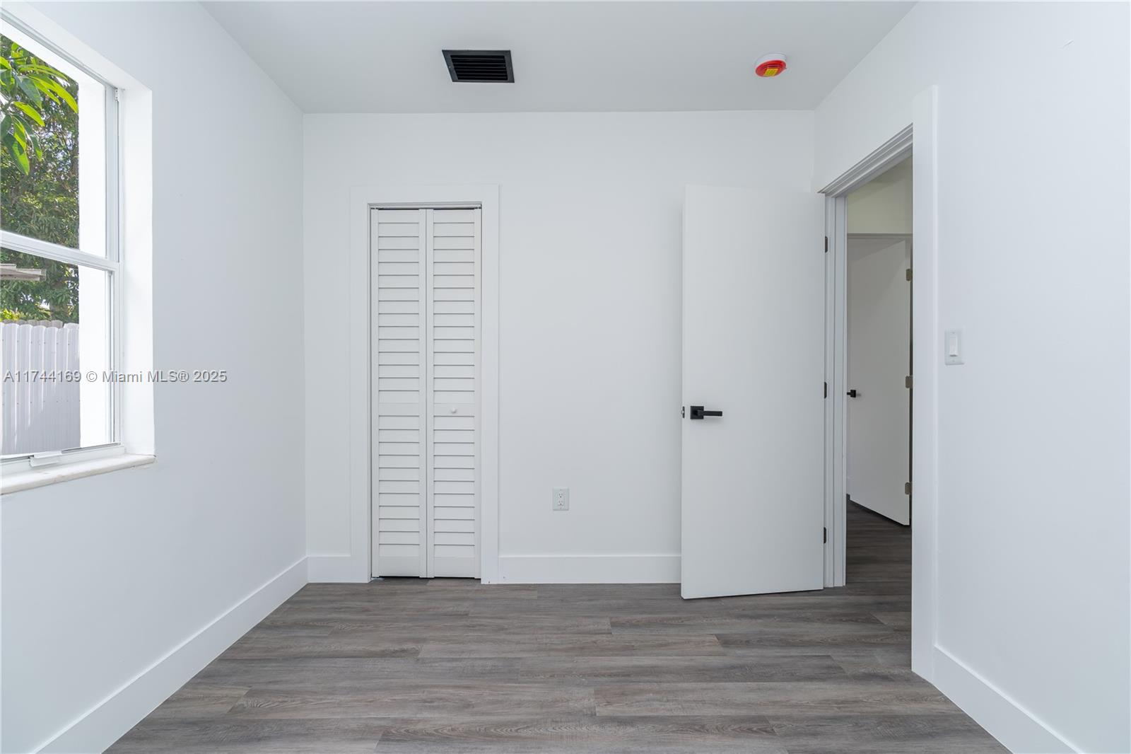 CURTISS PARK - Residential