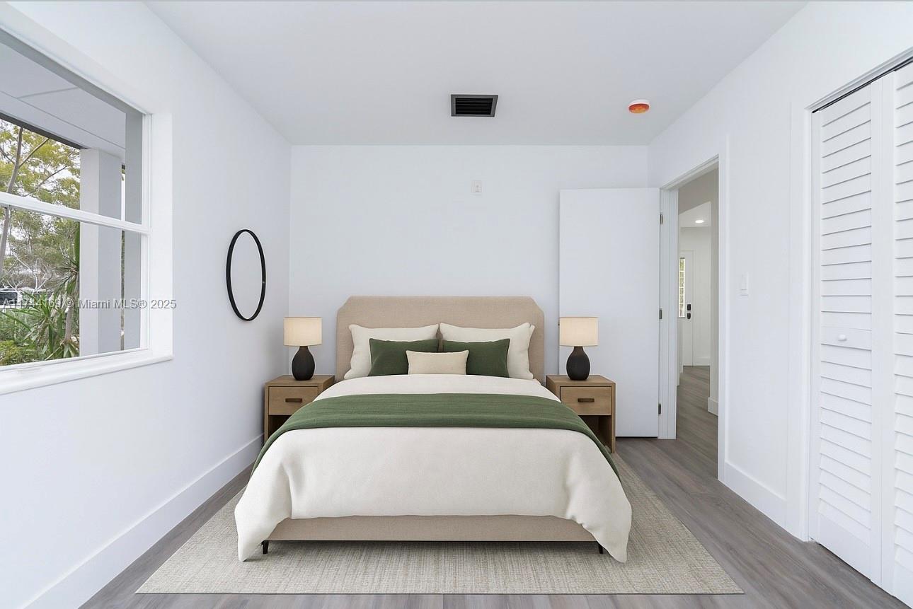 CURTISS PARK - Residential