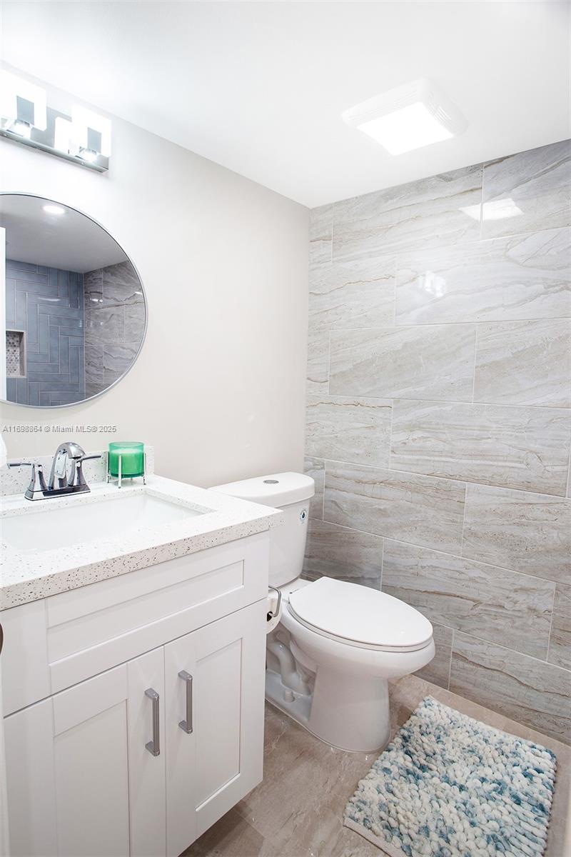EVERGREEN I OF VILLS OF O - Residential Lease