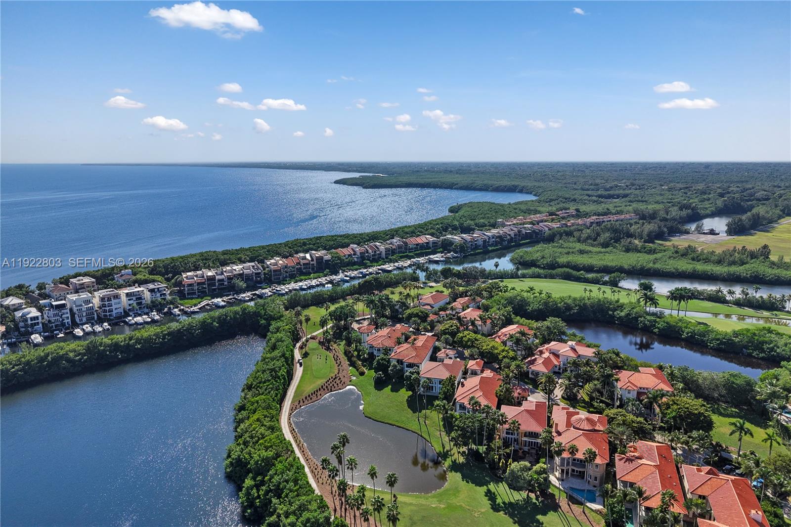 DEERING BAY ESTATES - Residential