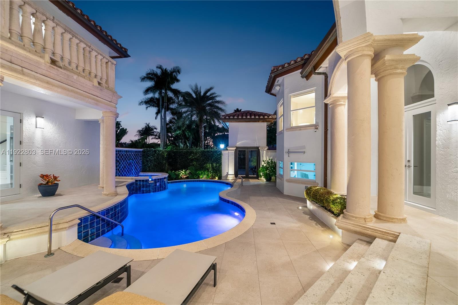 DEERING BAY ESTATES - Residential