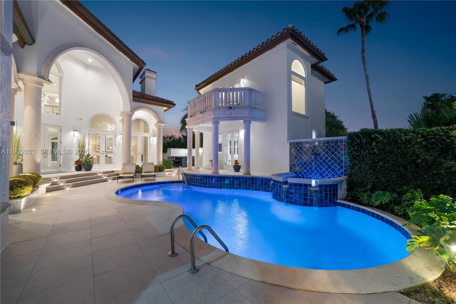 DEERING BAY ESTATES - Residential