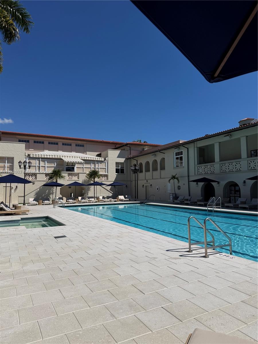 DEERING BAY ESTATES - Residential