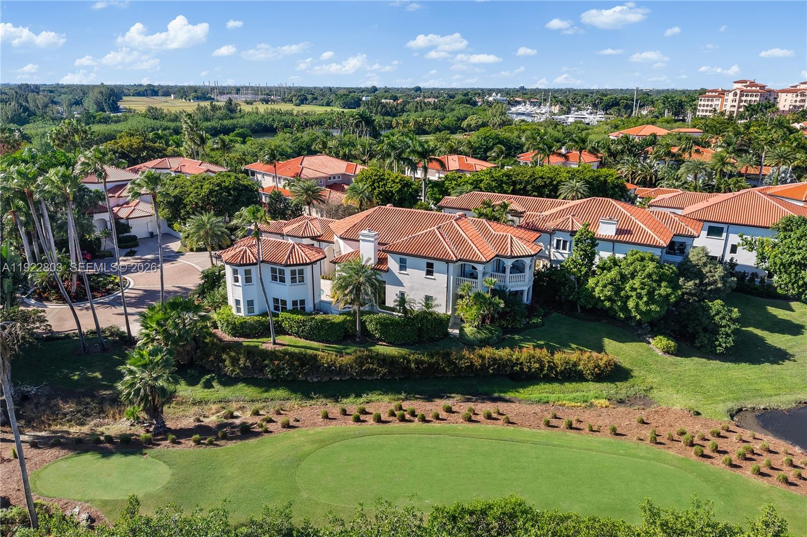 DEERING BAY ESTATES - Residential