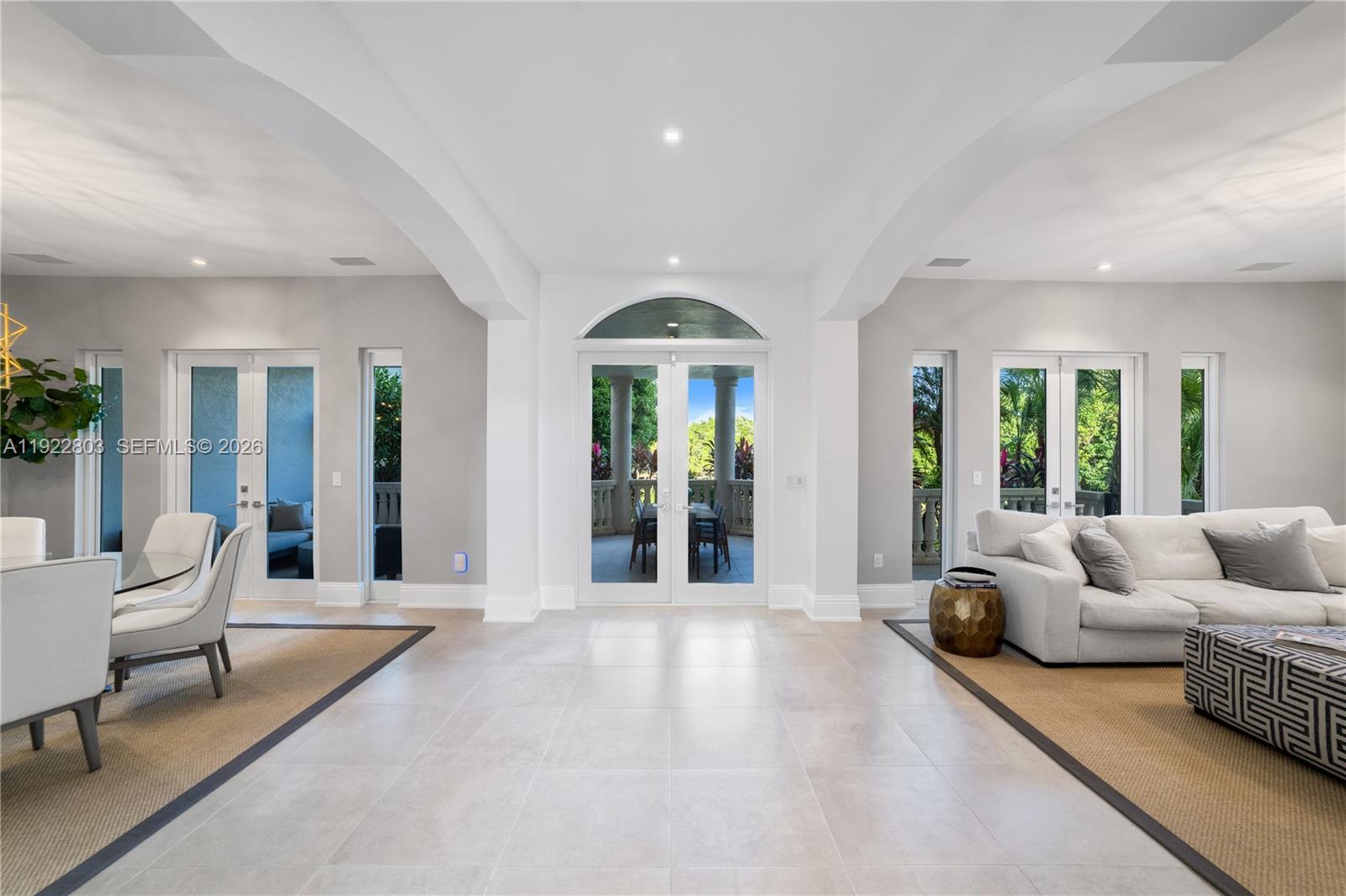 DEERING BAY ESTATES - Residential