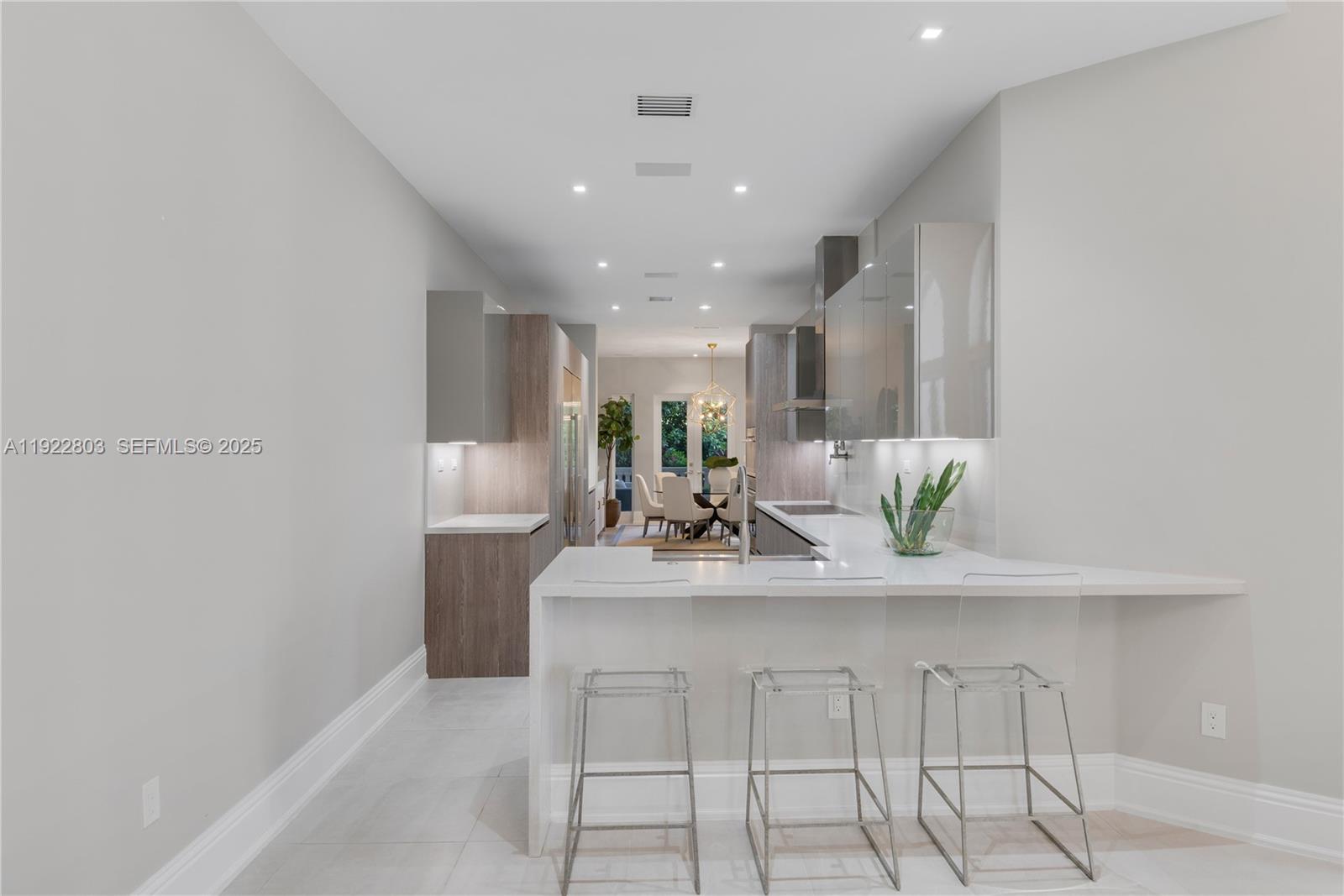 DEERING BAY ESTATES - Residential