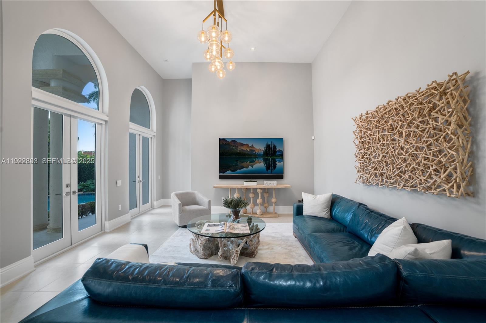 DEERING BAY ESTATES - Residential