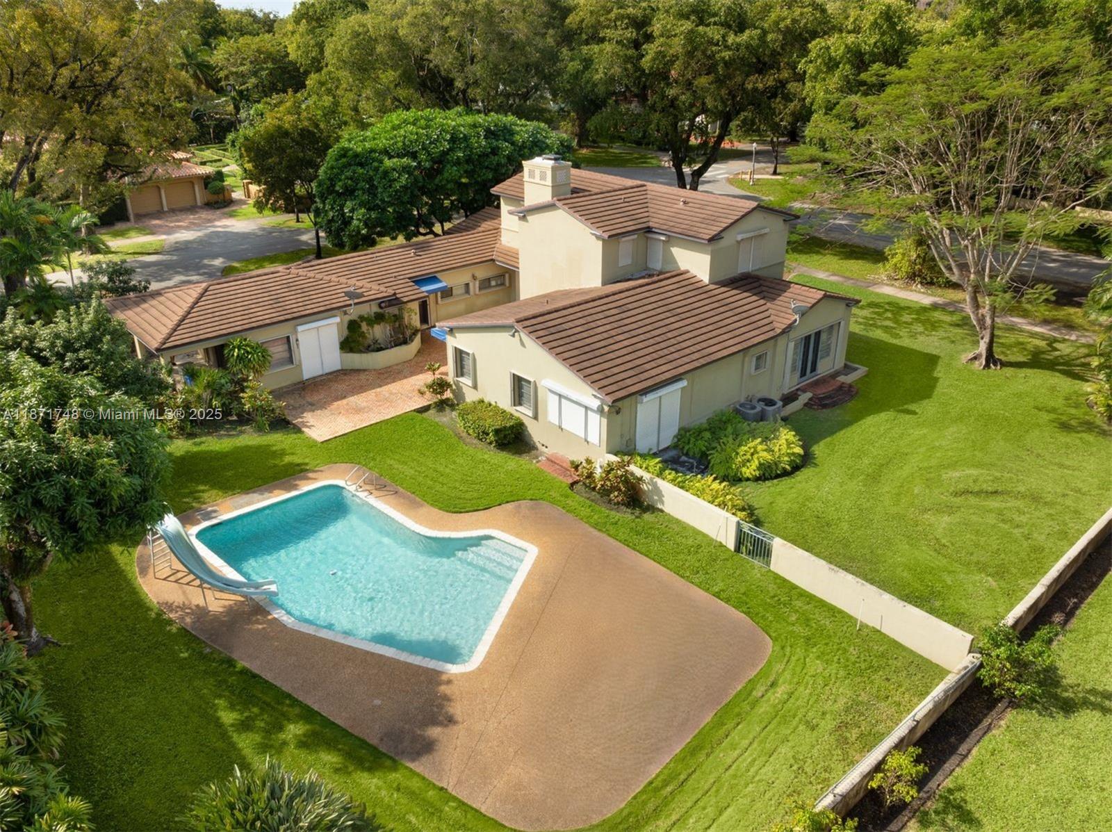 CORAL GABLES COUNTRY CLUB - Residential