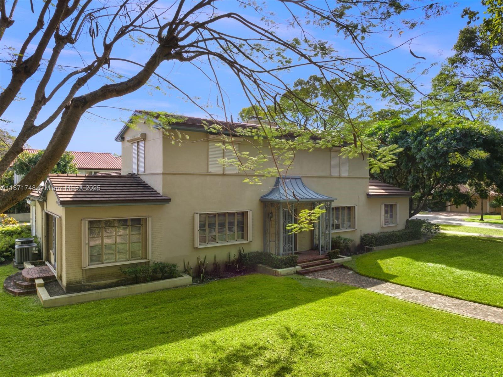 CORAL GABLES COUNTRY CLUB - Residential