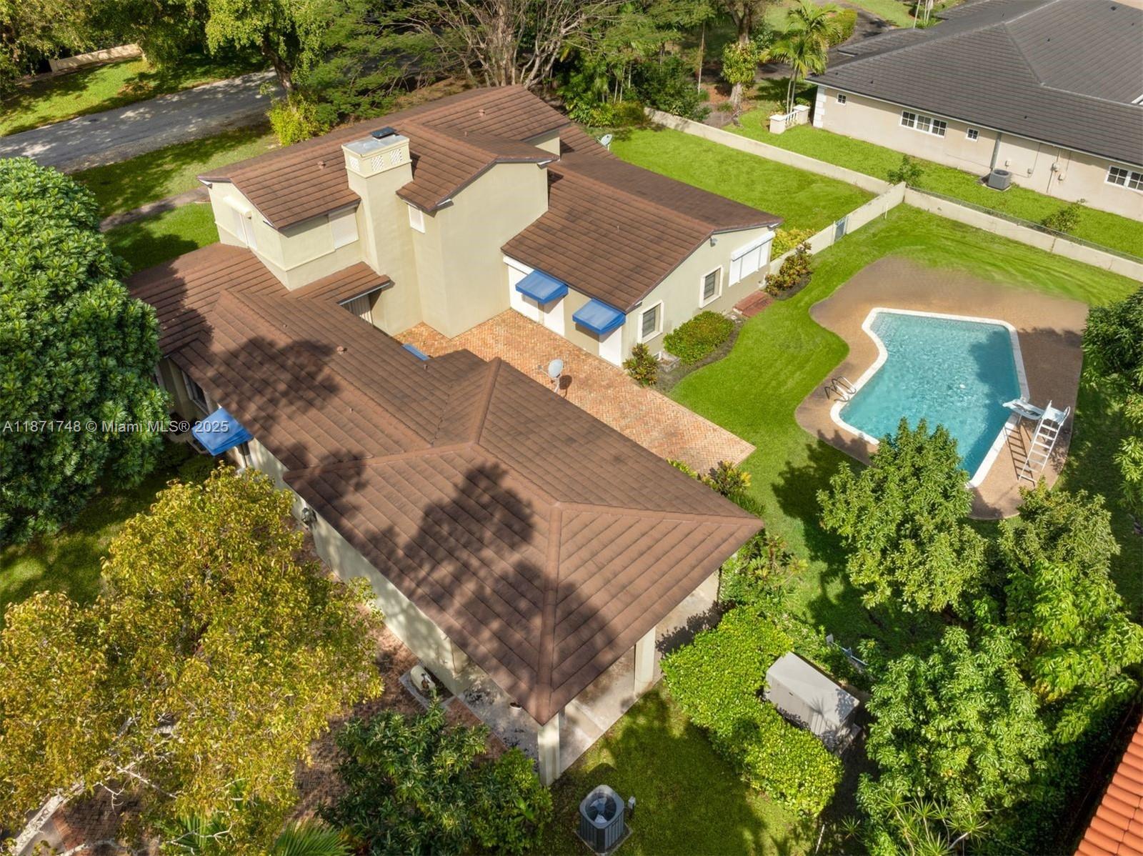 CORAL GABLES COUNTRY CLUB - Residential