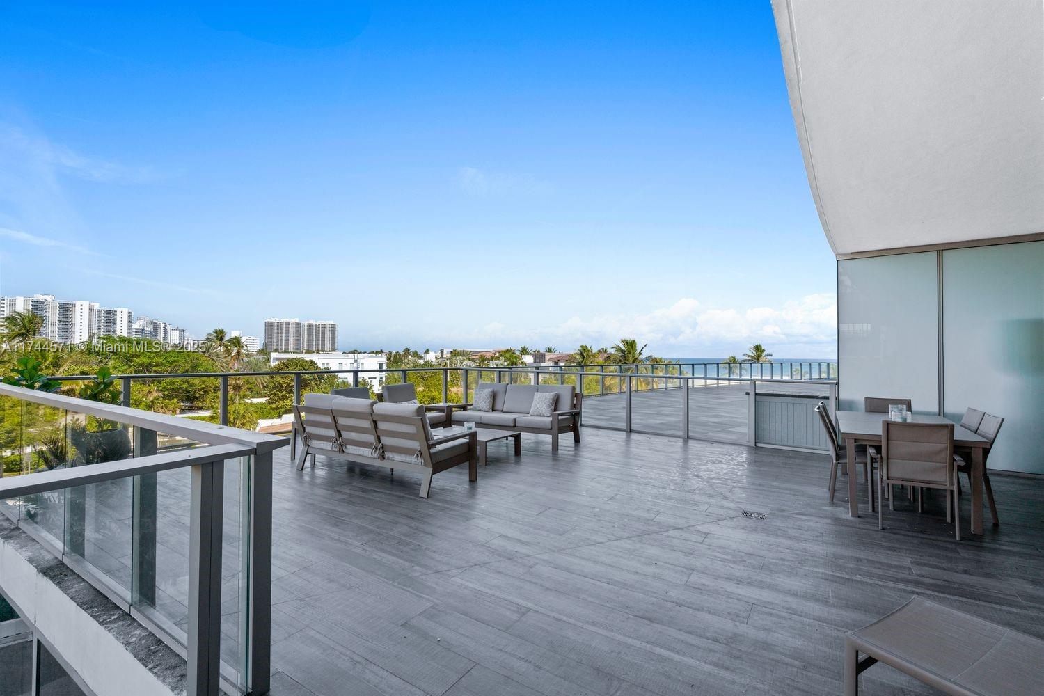 2200 FORT LAUDERDALE BEAC - Residential