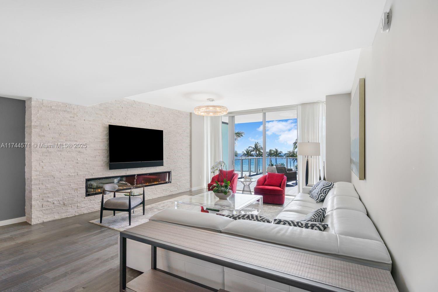 2200 FORT LAUDERDALE BEAC - Residential