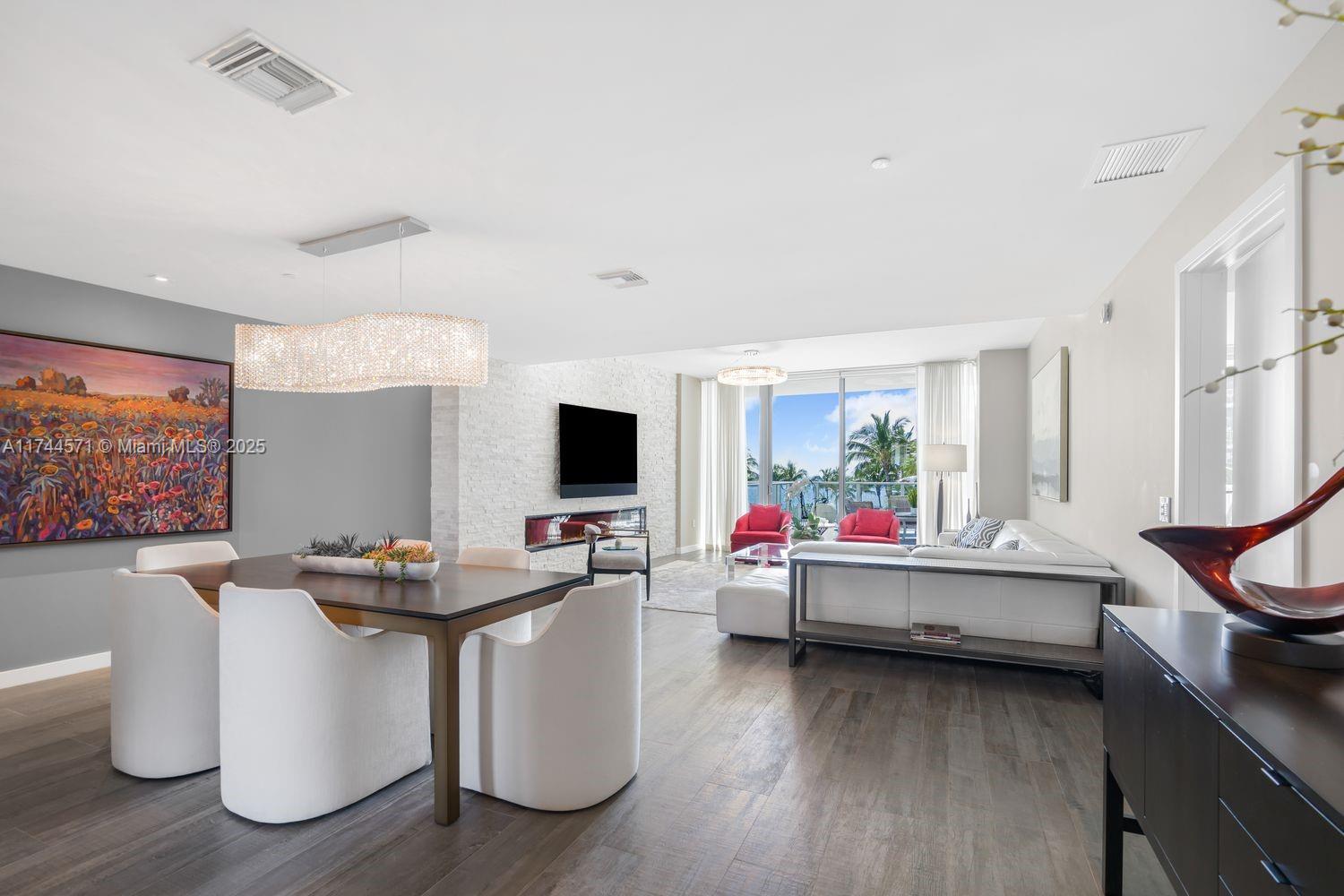 2200 FORT LAUDERDALE BEAC - Residential