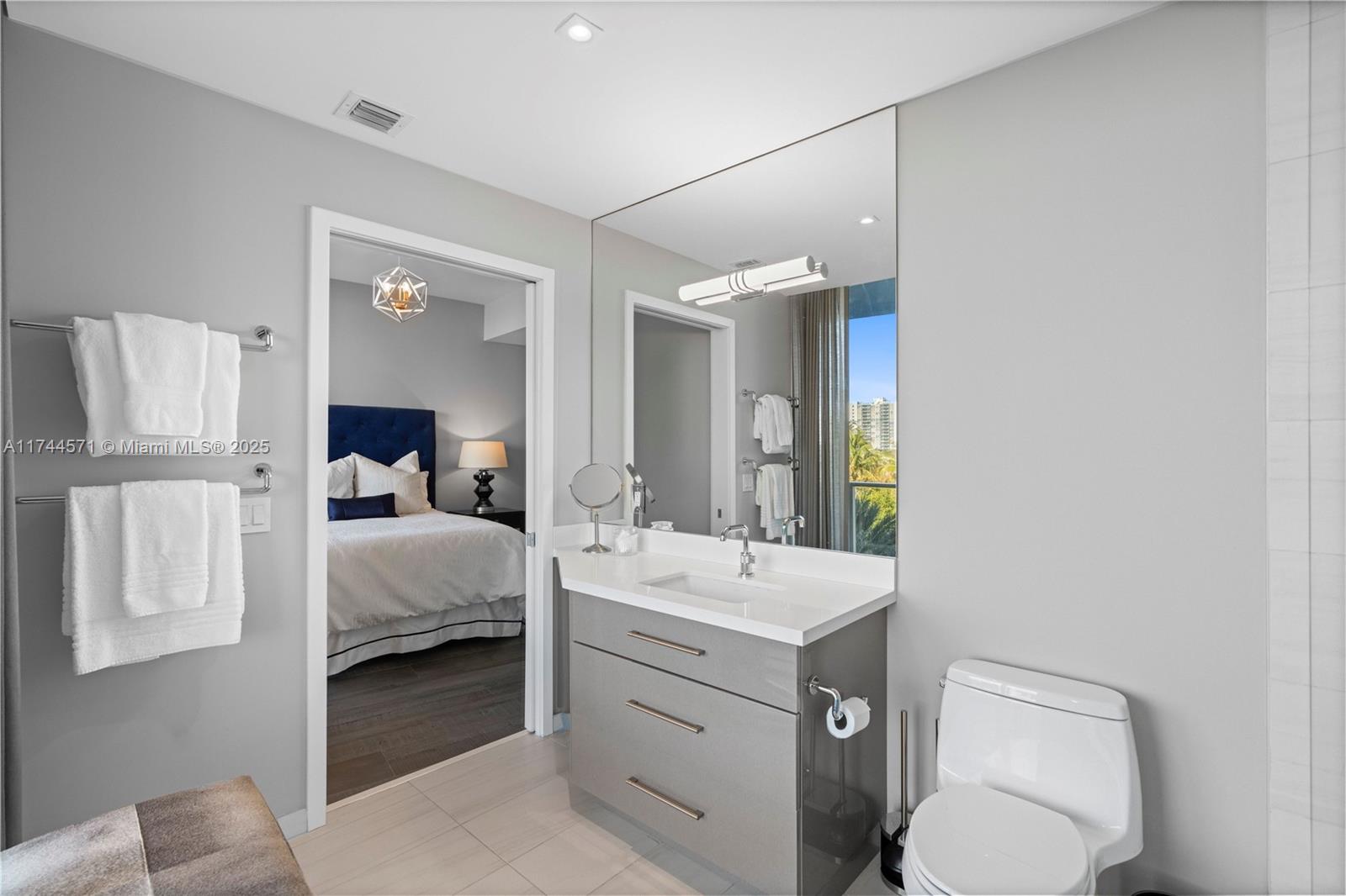 2200 FORT LAUDERDALE BEAC - Residential