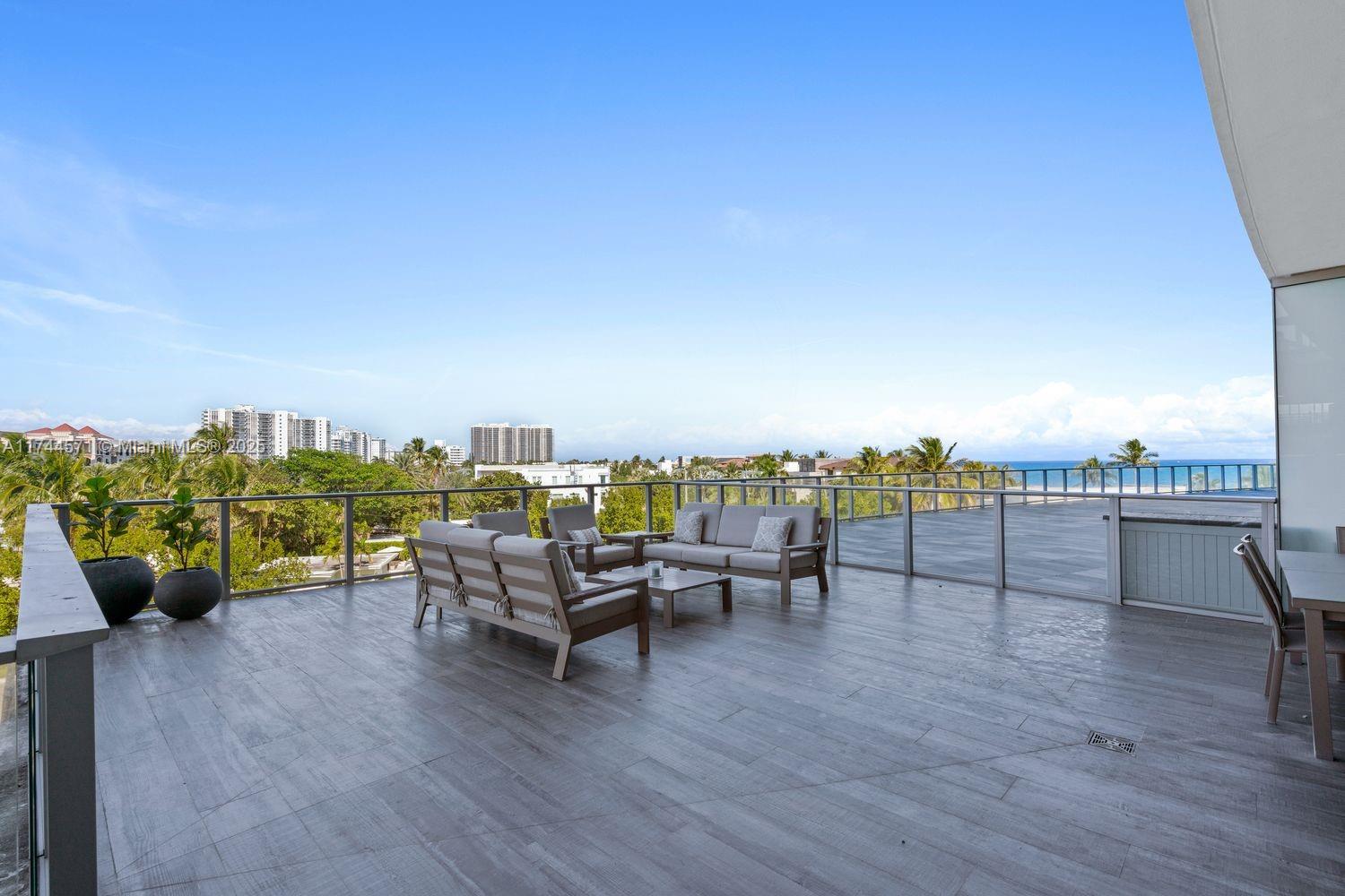 2200 FORT LAUDERDALE BEAC - Residential