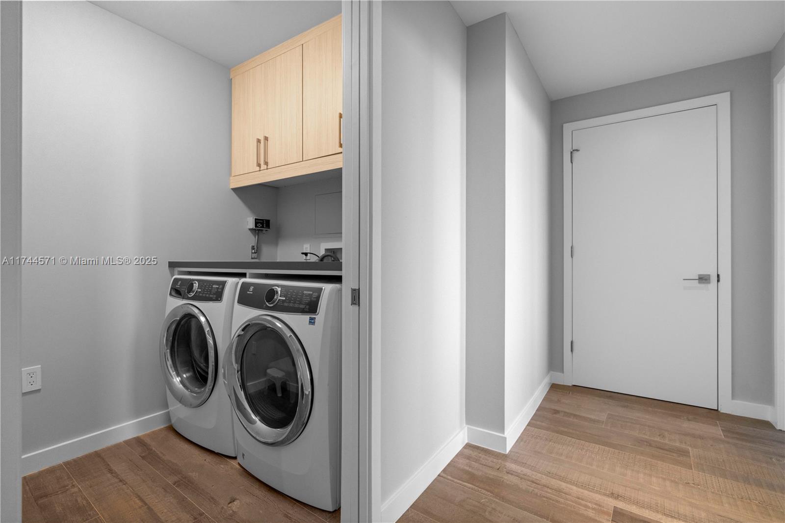 2200 FORT LAUDERDALE BEAC - Residential