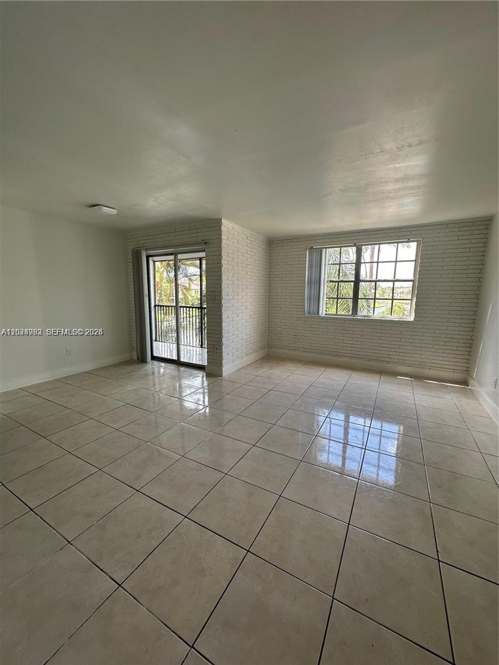 Photo of 1269 SW 46th Ave #2408, Pompano Beach, FL 33069 (MLS # A12024983)